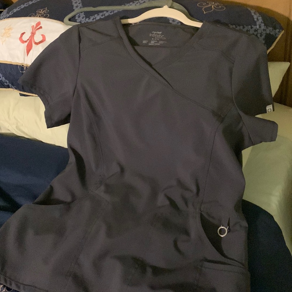 Cherokee Infinity Medium Petite scrub set